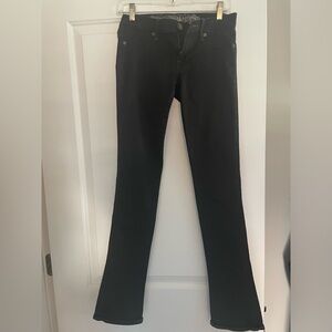 Express Skyscraper Stella fit. Regular. Low rise jeans